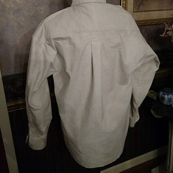 Shirt - Picture 6 of 7